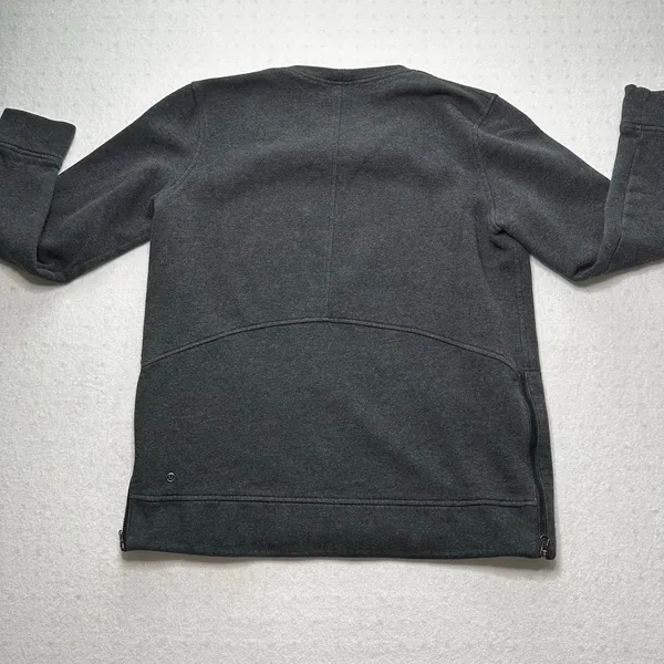 Lululemon Gray Long Sleeve Pullover – Women’s Size 8 - Image 2