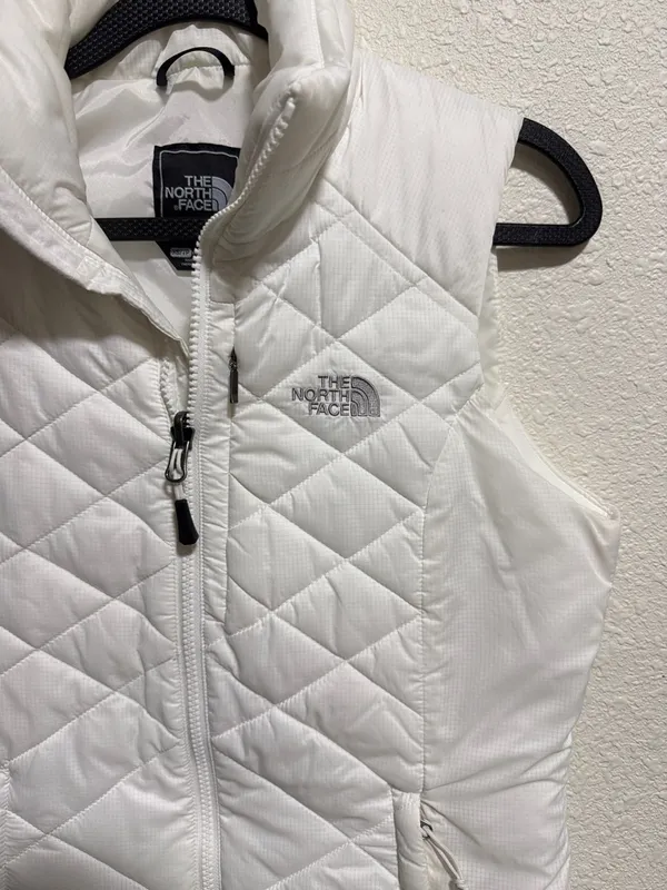 The North Face Thermoball‎ Eco Puffer Vest Womens XS White Quilted Full Zip - Image 7
