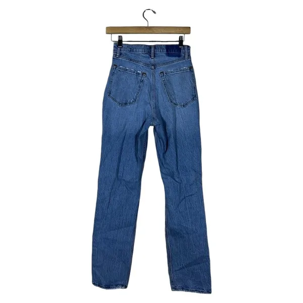 Abercrombie & Fitch 90s Straight Ultra High Rise Distressed Jeans Blue Size26/2R - Image 5