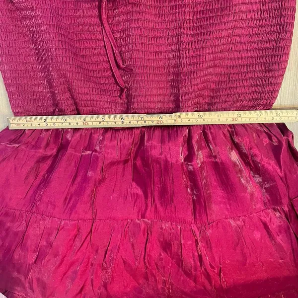 Heart & Heels fuchsia shocked mini dress with a sweetheart neckline size medium - Image 8