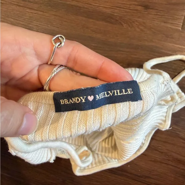 Brandy Melville Cream Ribbed Cropped Tank Top - Image 3