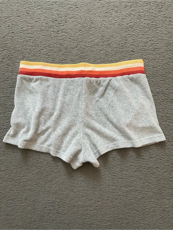 Rip Curl Heather Gray Athletic Shorts with Rainbow Waistband - Image 2