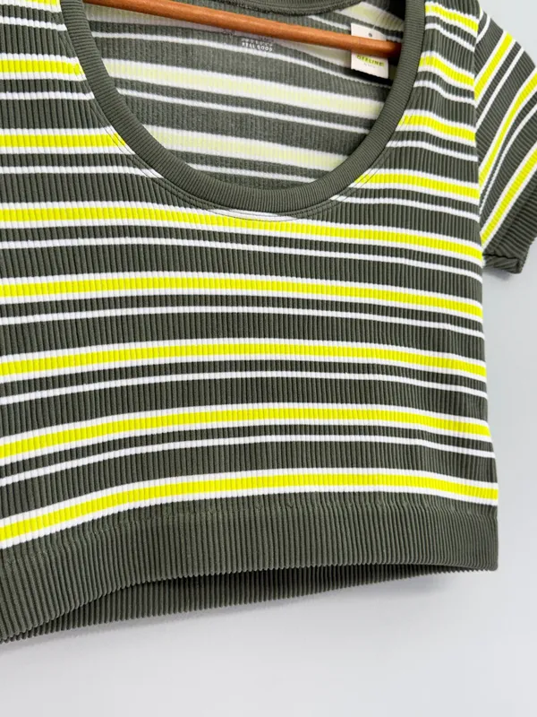 OFFLINE by Aerie seamless striped top NWT - Image 5