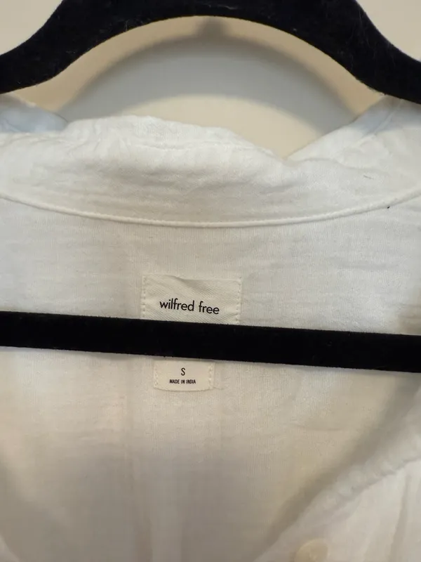 Aritzia Wilfred Free Shirt Relaxed - Image 3