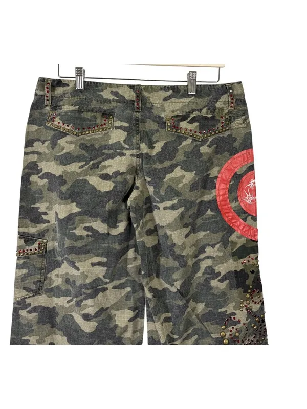 Vintage True Rebel Y2k Low Rise Embellished Cargo Shorts Size Large - Image 6