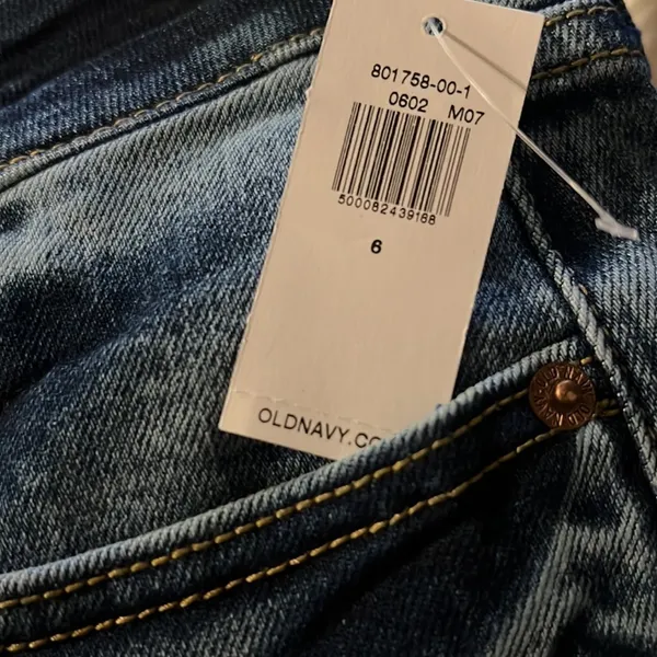 Old Navy High-Waisted O.G. Straight‎ Medium-Wash Extra Stretch Jeans - Image 6