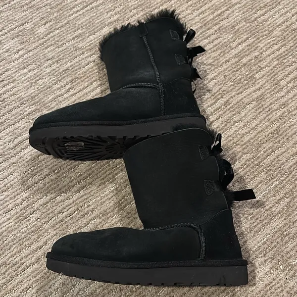 UGG Black Shearling Boots - Image 3