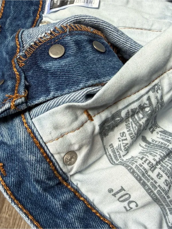 Levi’s 501 Button Fly Light Blue Distressed Denim Shorts Mini Shorts Size 31 32 - Image 6