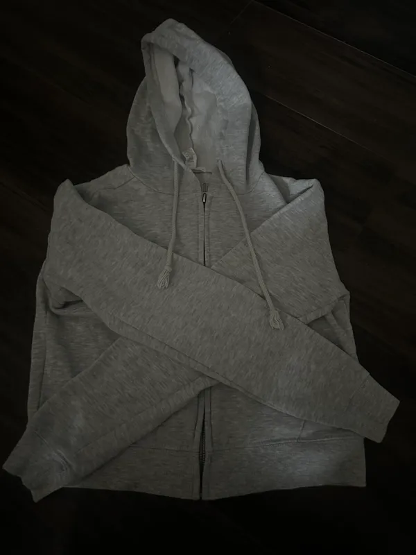 Tilly’s Zip Up - Image 2