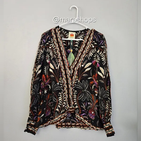 FARM Rio Classic Garden Black Mirror Trim Blouse - Image 4