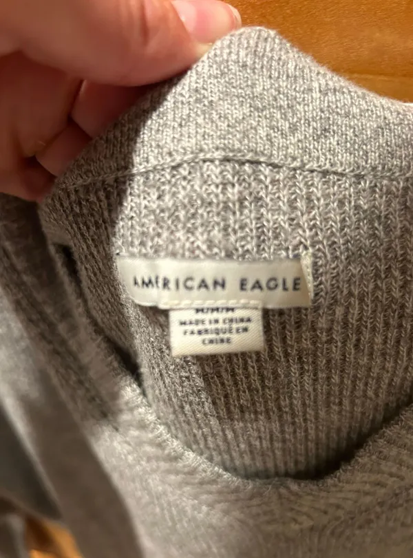 sweater - Image 3