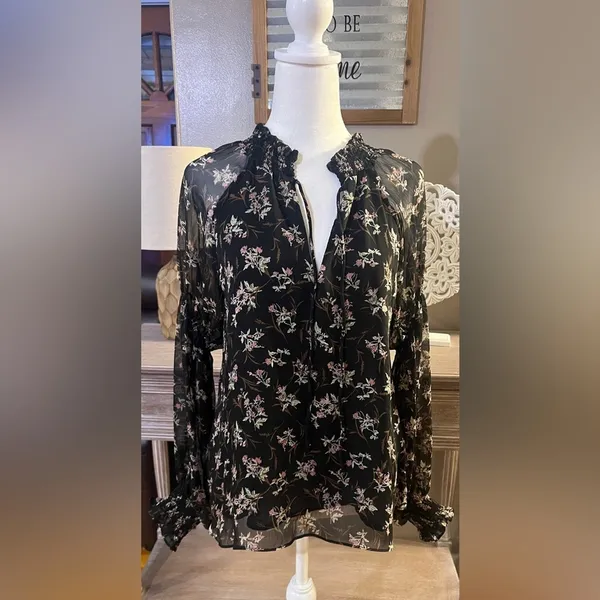 Vici Floral Blouse - Image 2