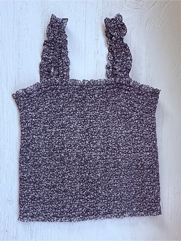 Abercrombie & Fitch Black and White Smocked Ruffle Strap Crop Tank Sz XS - Image 5