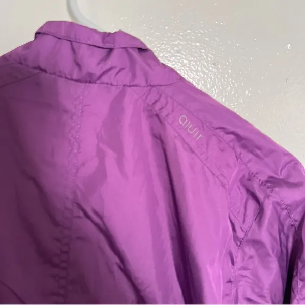 Storm Pack Women's Size Medium Short Sleeve Windbreaker Jacket Purple Zip‎ Front - Image 9