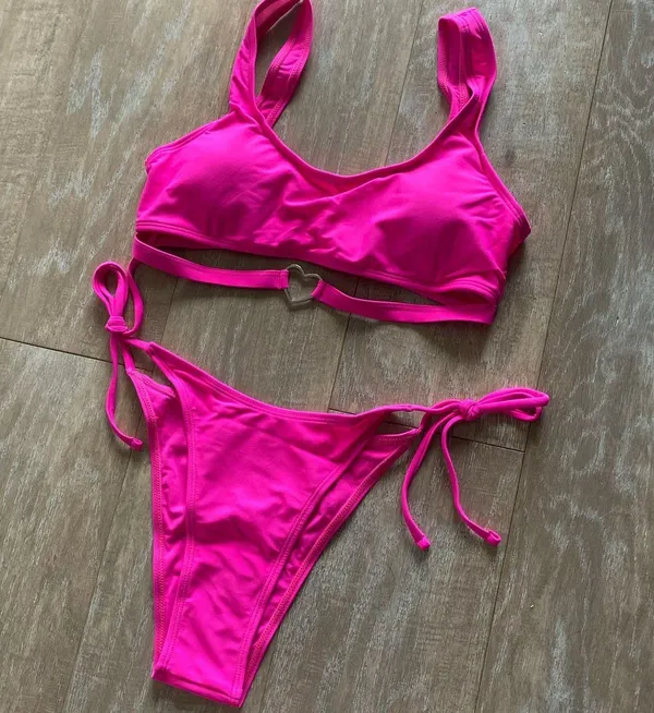 Hot pink cut out heart bikini set M NEW - Image 2