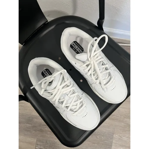 New Balance 577v1 White Sneakers Size 6.5 - Image 5