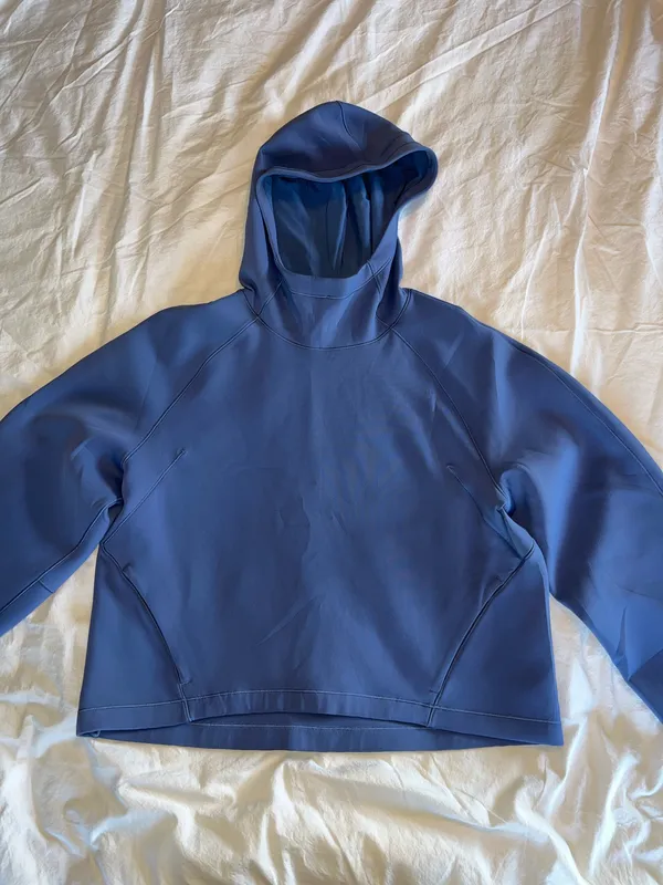 Lululemon AirWrap Pullover - Image 3