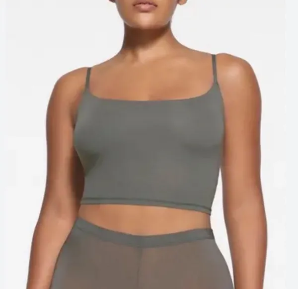 Skims Fits Everybody Cropped Cami Color Gunmetal Limited Edition - Image 4