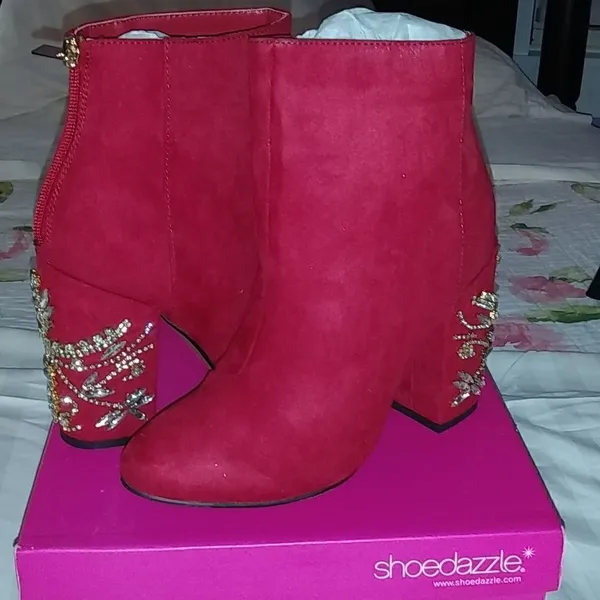 NIB Shoedazzle Lisa size 6 beautiful Red Jeweled ankle Boots with 4” heel - Image 2