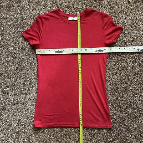 Aritzia Babaton T Shirt Womens XS Short Sleeve Red Long Line Classic Preppy City - Image 5