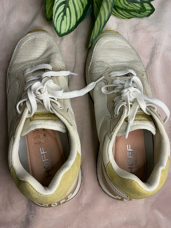 Womens Hoof Sneakers Shoes Size 8 - Image 4