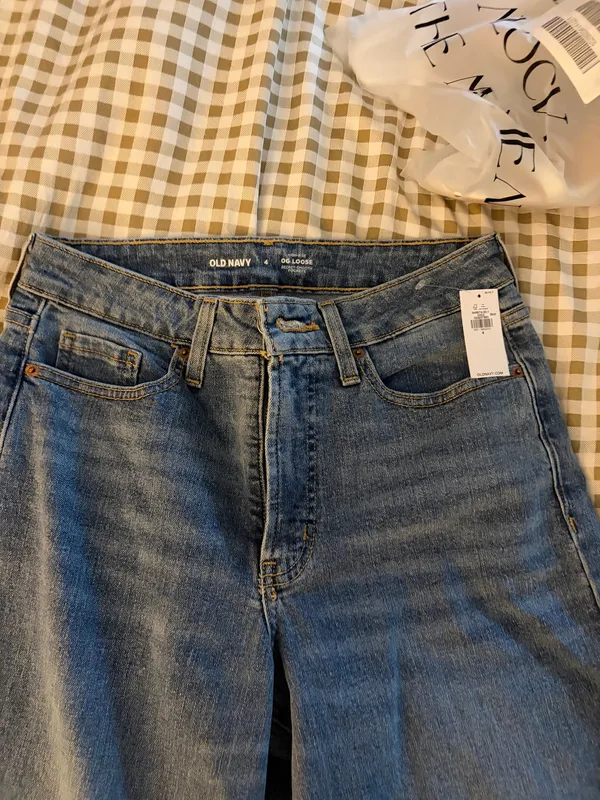 Old Navy Jeans - Image 2