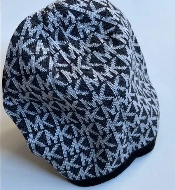 NWOT Michael Kors knit beanie - Image 5