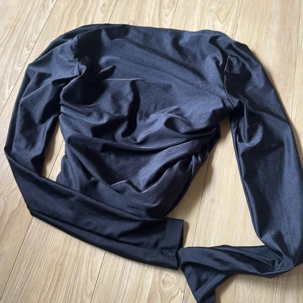 Black Long Sleeve Top - Image 3