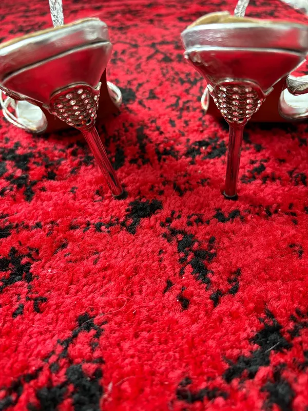 Dainty Silver Diamond Accented Kitten Heels - Image 8