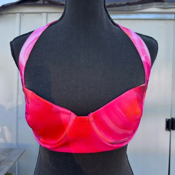 WHITE FOX WOMENS MEDIUM Vibrant Pink top - Image 3