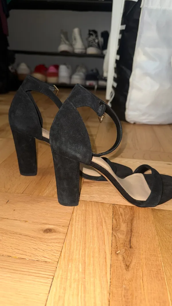 Aldo Women’s Black Two Strap Heels - Image 2