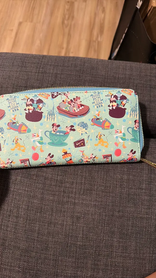 Loungefly Wallet Disney - Image 6