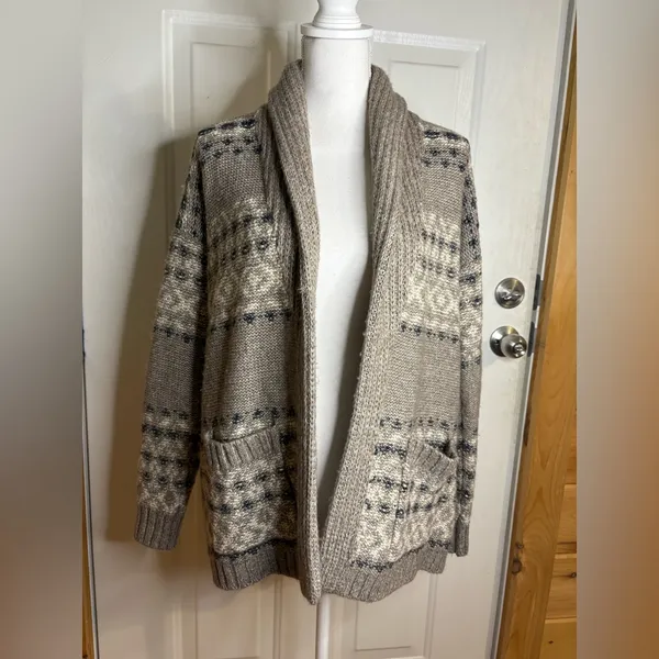 Abercrombie & Fitch Fairisle Tan, Blue and Cream Cardigan Size S - Image 3