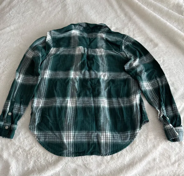 Universal Threads Flannel Button-Up - Image 2