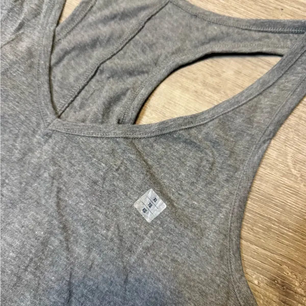 •OLD NAVY• TANK - Image 5