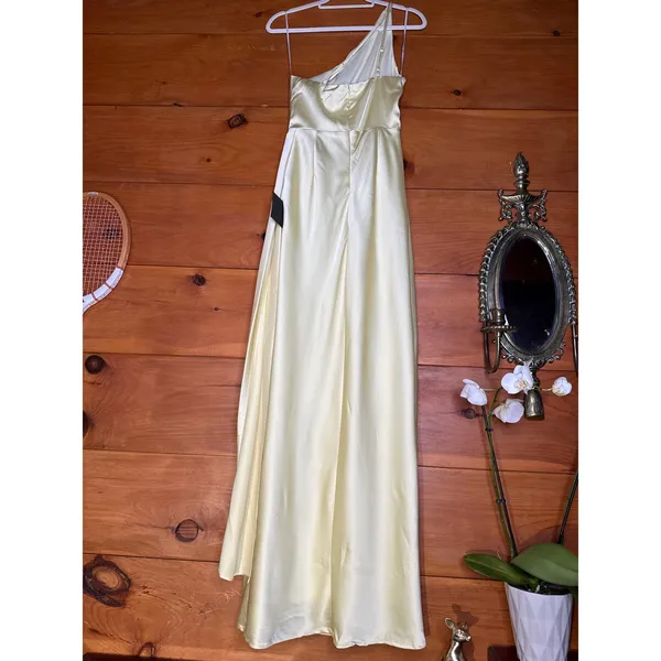 NWT Lulus Signature Elegance Pale Yellow Satin One-Shoulder Maxi Dress Gala Sz S - Image 6