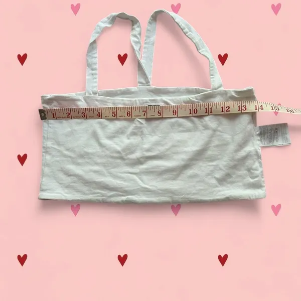 White crop top with criss cross straps - Image 5