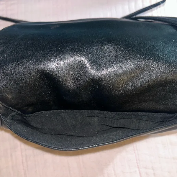 Vintage Dillard’s Black Shoulder Bag - Image 7