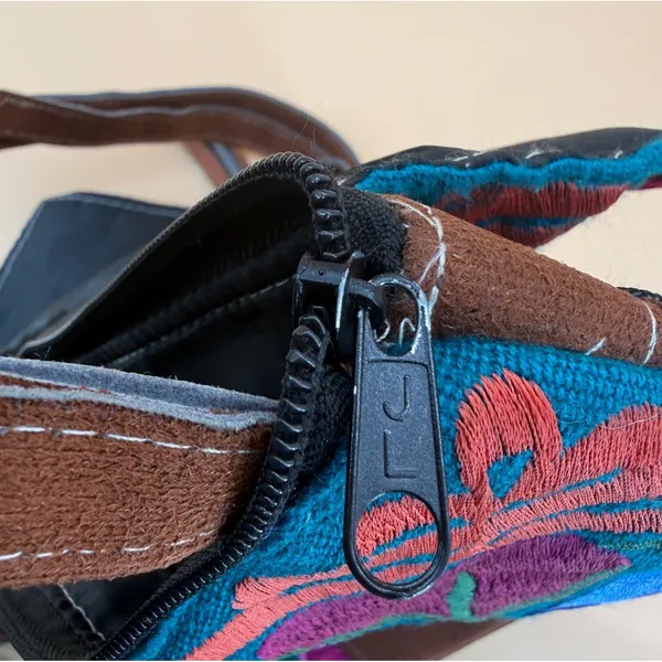 Unbranded Crossbody Bag Women‎ Medium Multi Good Floral Embroidered Boho Tassel - Image 6