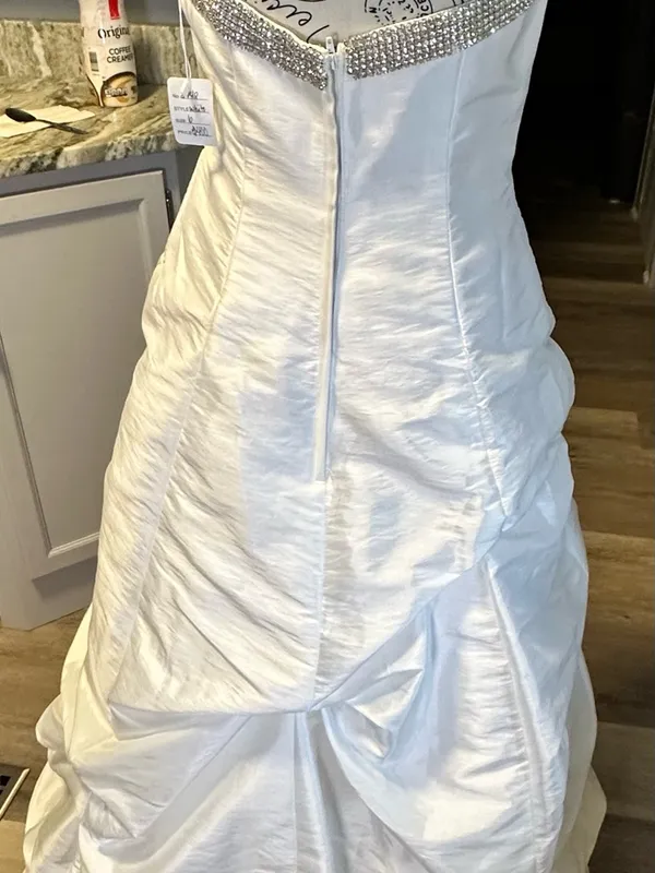 Ivory Satin Strapless Wedding Gown with Rhinestone Brooch - Image 4