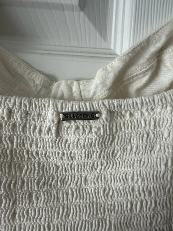 Billabong Last Kiss Eyelet Cotton Crop Top - Image 3