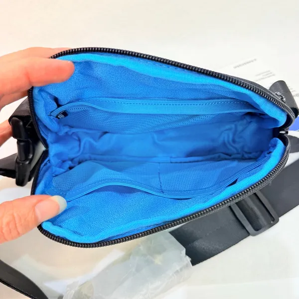 NEW RAREFORM Zion Sling Bag Fanny Pack Zipper Pouch Adjustable Belt Green Blue - Image 3