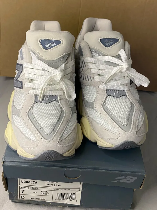 Mens New Balance 9060 sneakers shoes size 7 - Image 2