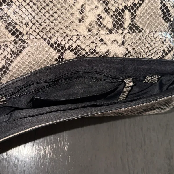 Topshop Finley Faux‎ Snakeskin Baguette Shoulder Bag Grey Black Snake Print - Image 15