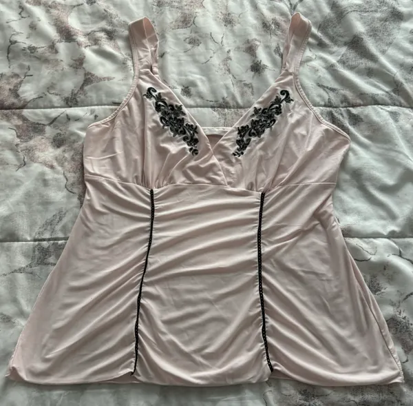 Pink Embroidered Babydoll Boho Pajama Top, size M - Image 5