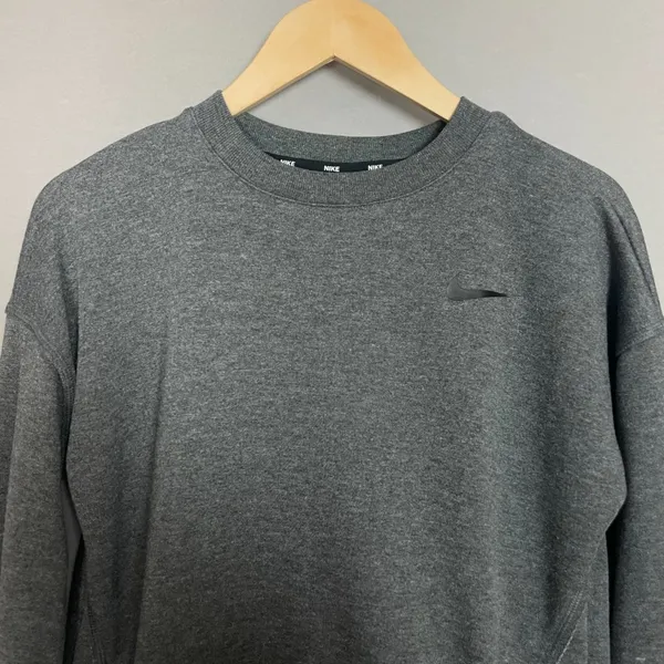 Nike Sweatshirt Top Gray Women Size XS‎ Relaxed Fit Long Sleeve Fleece Raw Seams - Image 9