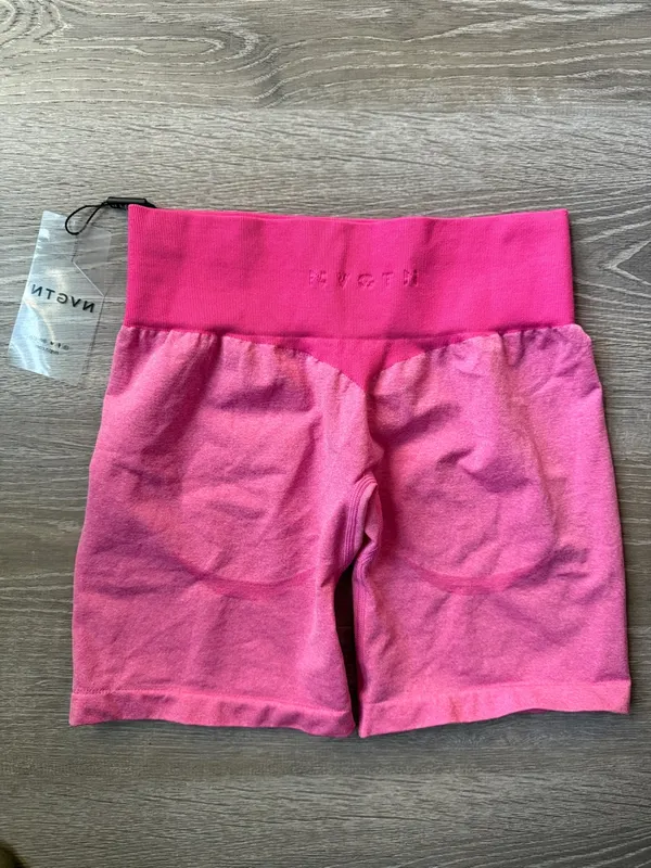 NEW NVGTN Bubble Gum Pink Knockout Seamless Shorts Small - Image 2