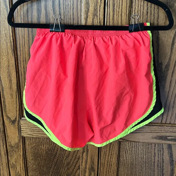 NIKE Dri-Fit Tempo 3” running race Shorts hot pink yellow black‎ women’s medium - Image 4
