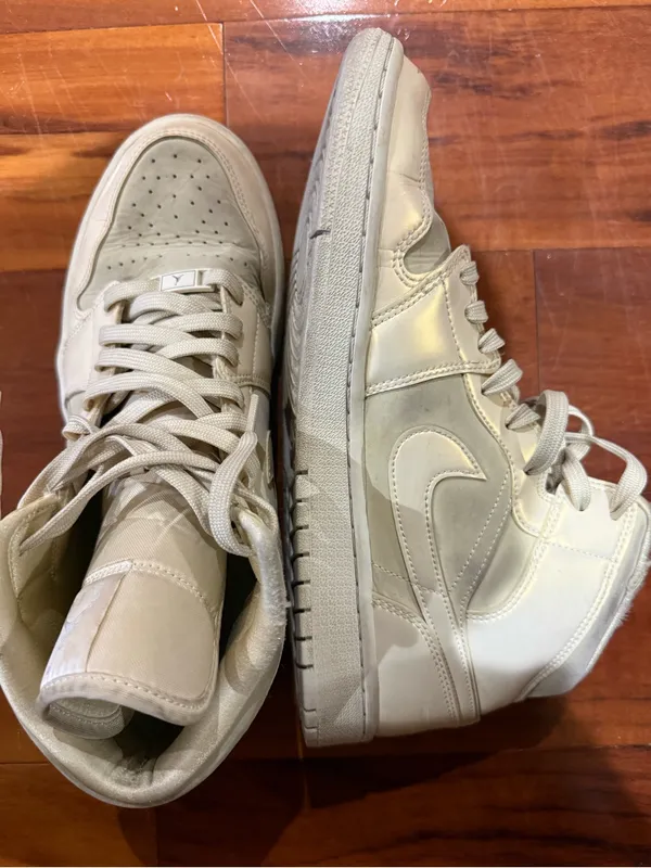 Jordan Women's High-Top Sneakers in Cream Gold - Golden Goose - Image 5