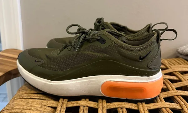 Nike Air Max Dia Medium Olive Sneaker - Image 5